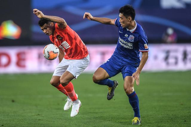 李梦入选WNBA最佳新秀阵容 职业生涯获新突破